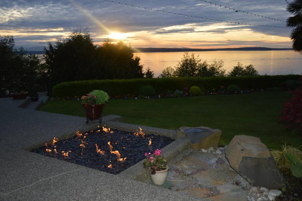 1-Bedroom Seaview Guesthouse On Seattle Luxury Estate With Views Of Olympic Mountains Exterior foto